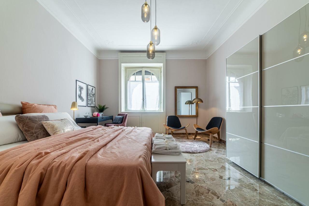 Apartamento Joivy Sophisticated 3-Bed Flat With Desk Milán Exterior foto