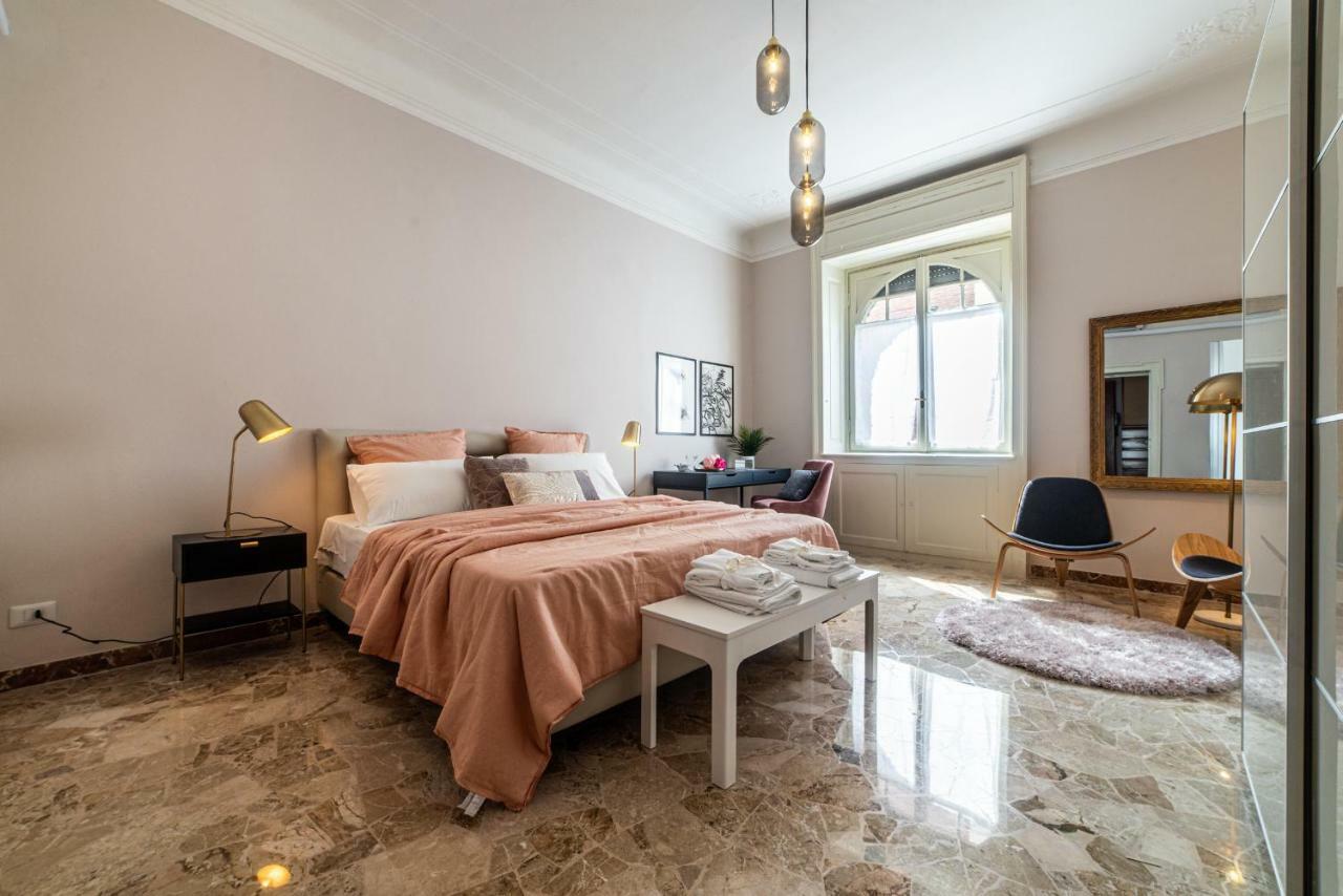 Apartamento Joivy Sophisticated 3-Bed Flat With Desk Milán Exterior foto